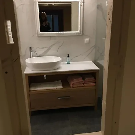 Bed & Breakfast Hoellenmuehle At The Mill Pond 3*