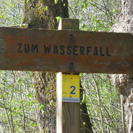 Bed & Breakfast Hoellenmuehle At The Mill Pond